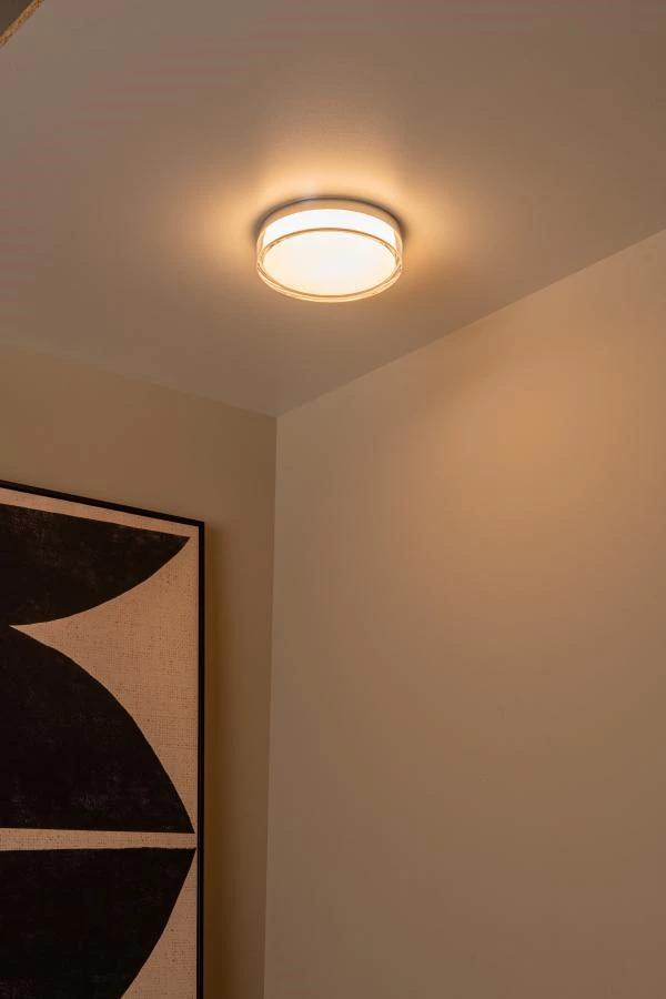 Lucide PLANO - Flush ceiling light Bathroom - Ø 23 cm - LED Dim. - CCT - 1x11W 2700K/4000K - IP44 - Opal - atmosphere 1